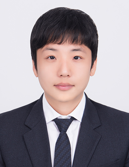 Kyunghyun Lee
